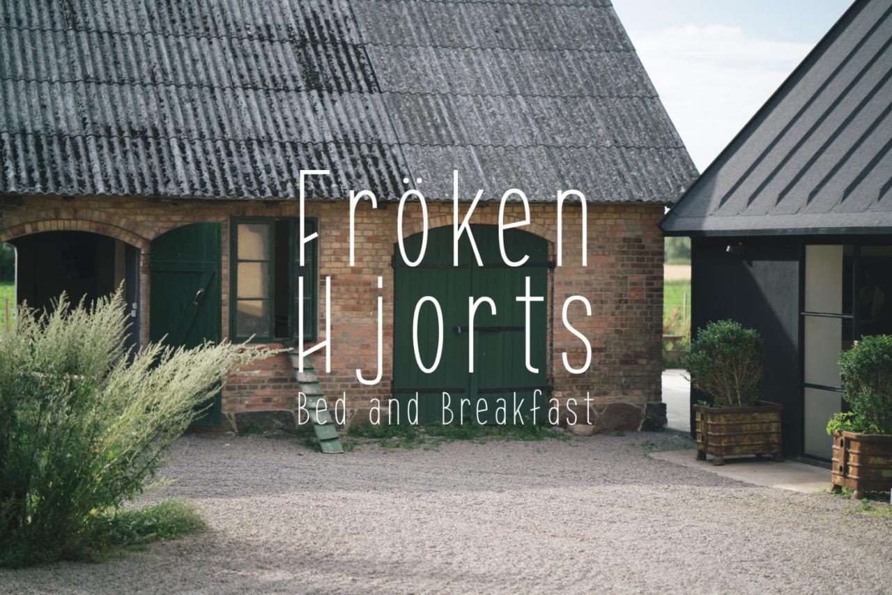 Höganäs Froeken Hjorts Bed And Breakfast מראה חיצוני תמונה